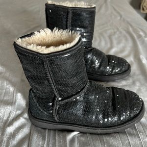 Ugg Size 3 y black sequins